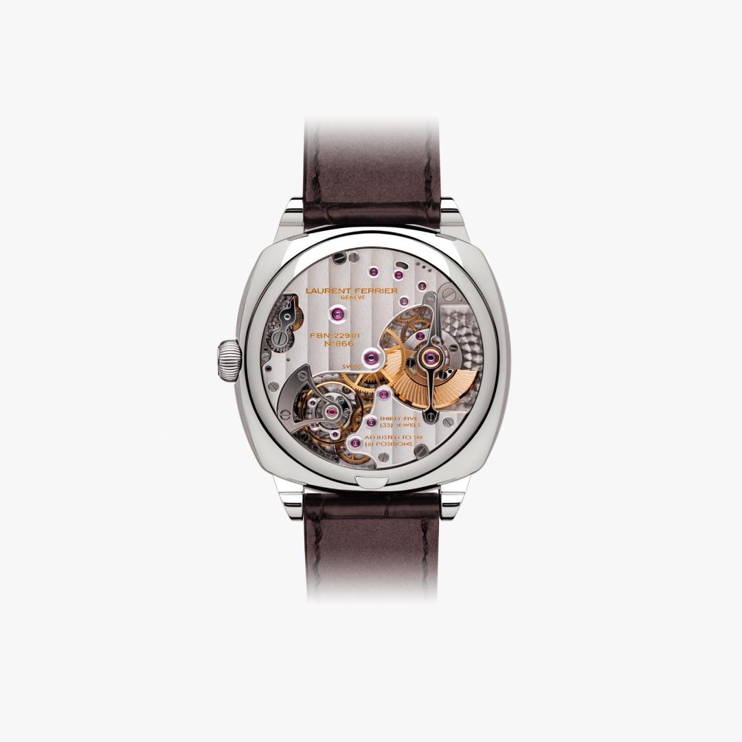 Square Micro‑Rotor
Autumn made by Laurent Ferrier