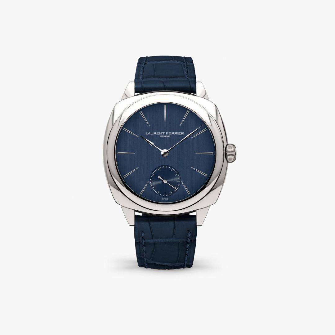 Square Micro‑Rotor
Blue made by Laurent Ferrier