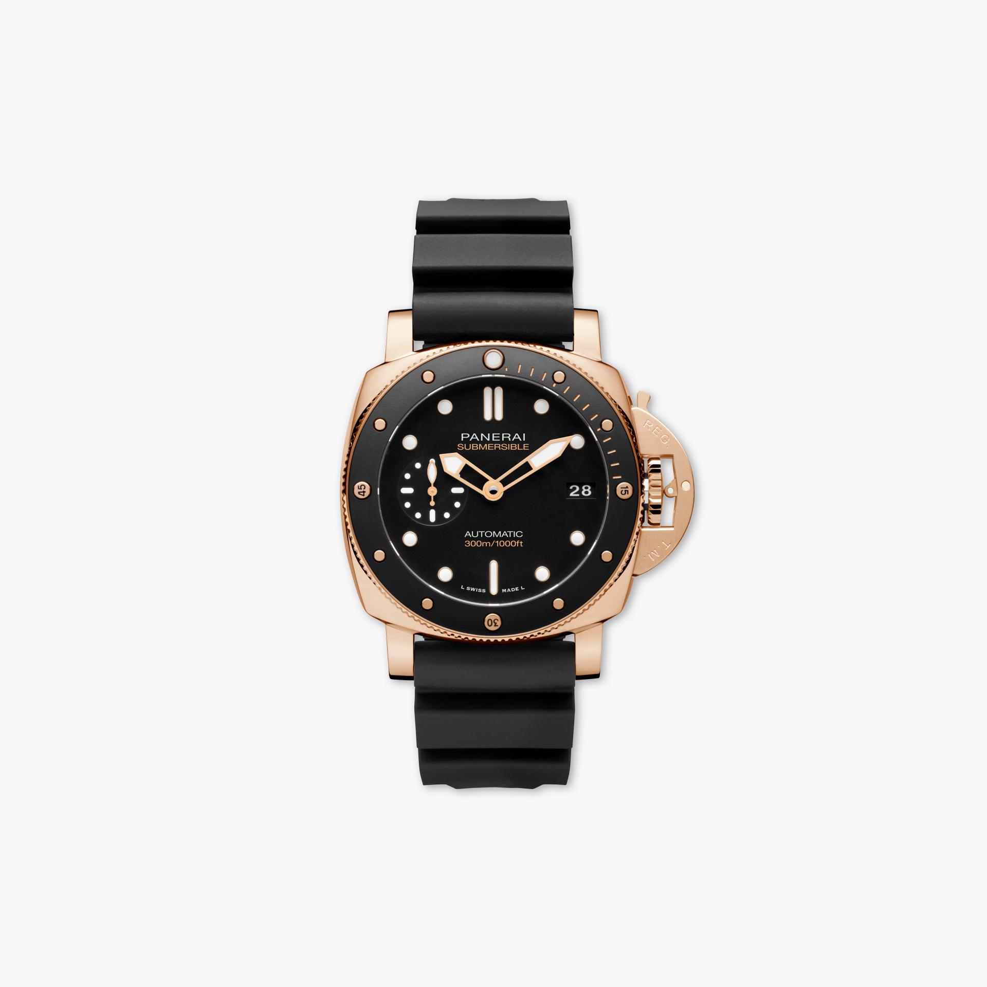 Submersible 42mm self winding rose gold watch. Maison De Greef