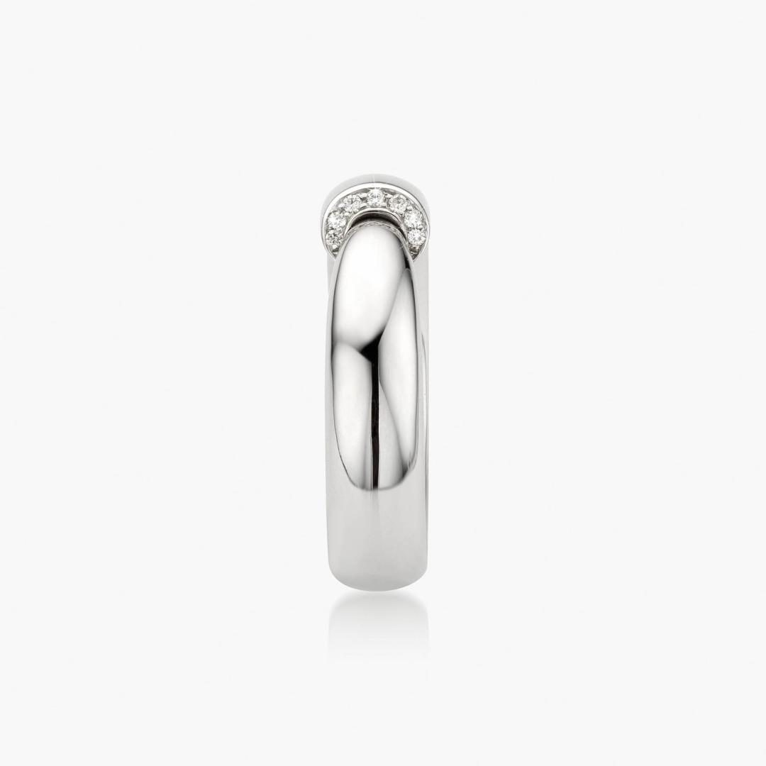 Calla Midi Ring in Rhodium plated White Gold and Diamonds made by Vhernier